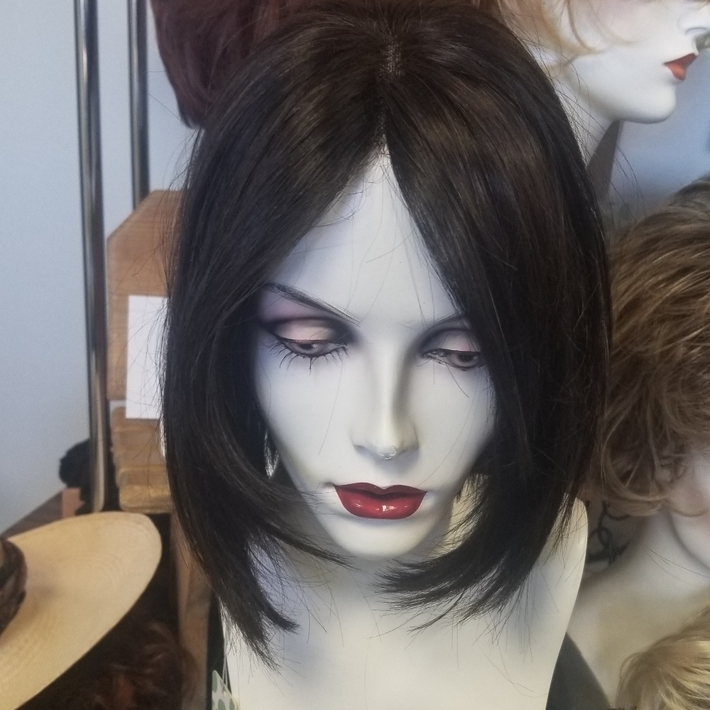 Envy - Kimberly dark brown wig